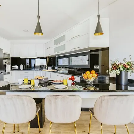 Belmonte By Lovelystay 蓬他达维托亚