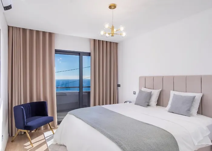 Belmonte By Lovelystay 蓬他达维托亚