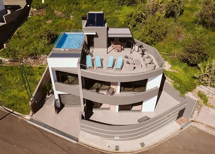 别墅 Belmonte By Lovelystay 蓬他达维托亚